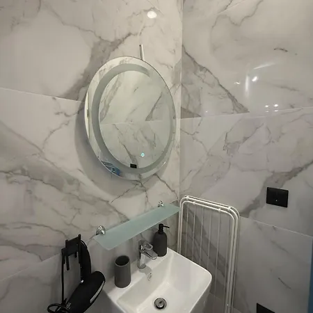 Cosy On Mpoleti アパート